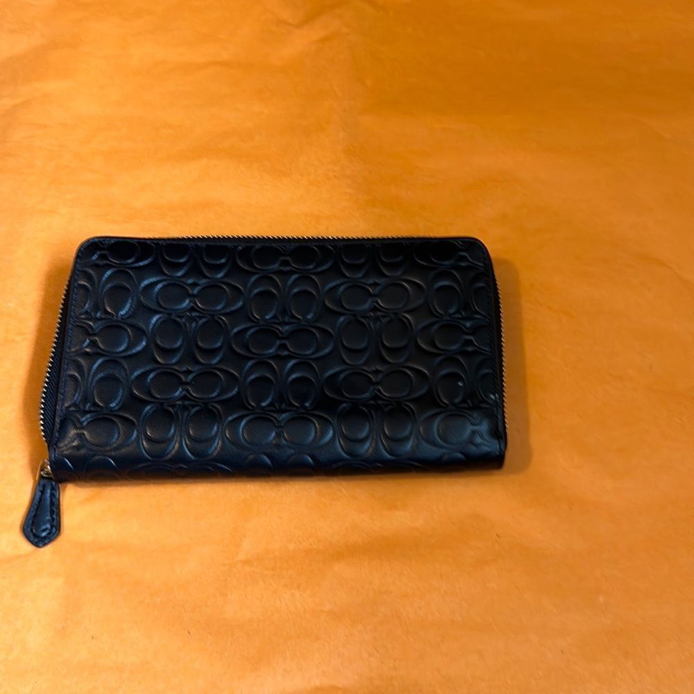 Coach Embossed French Style Long Wallet - Picture 5 of 9